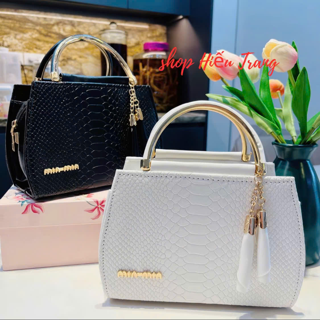 Women's handbags