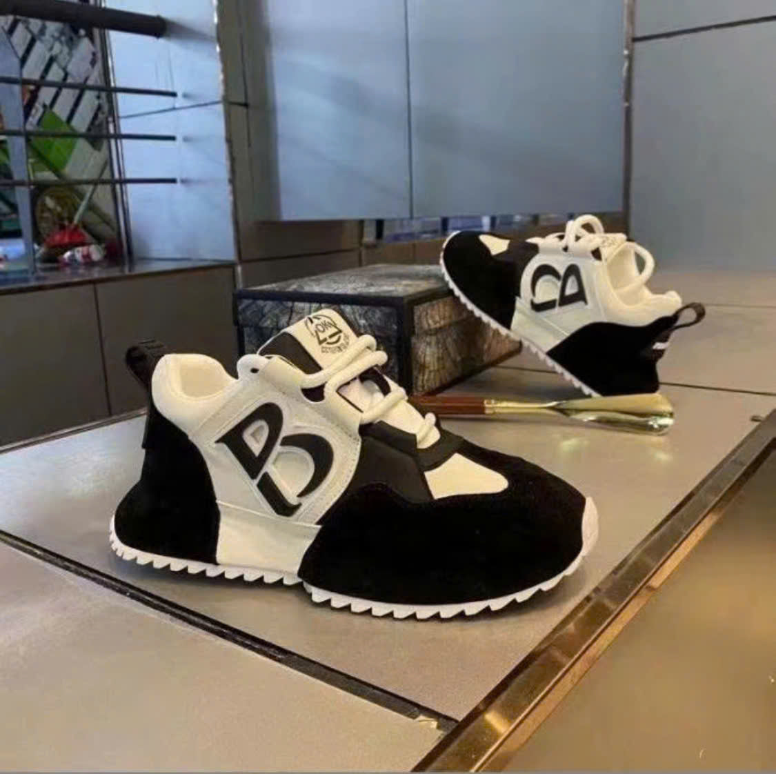 Men's Premium B-Pattern Shoes, Model THNT039