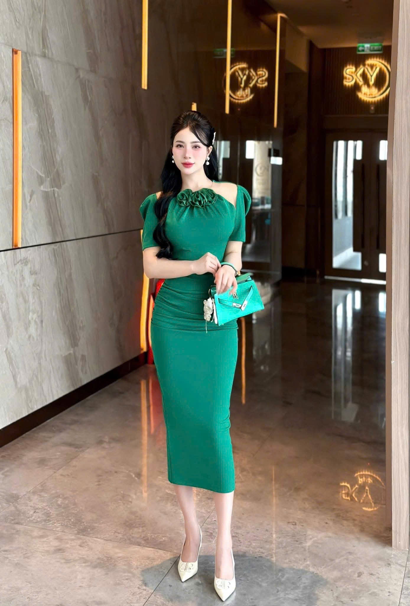 High-end dress code THNT057