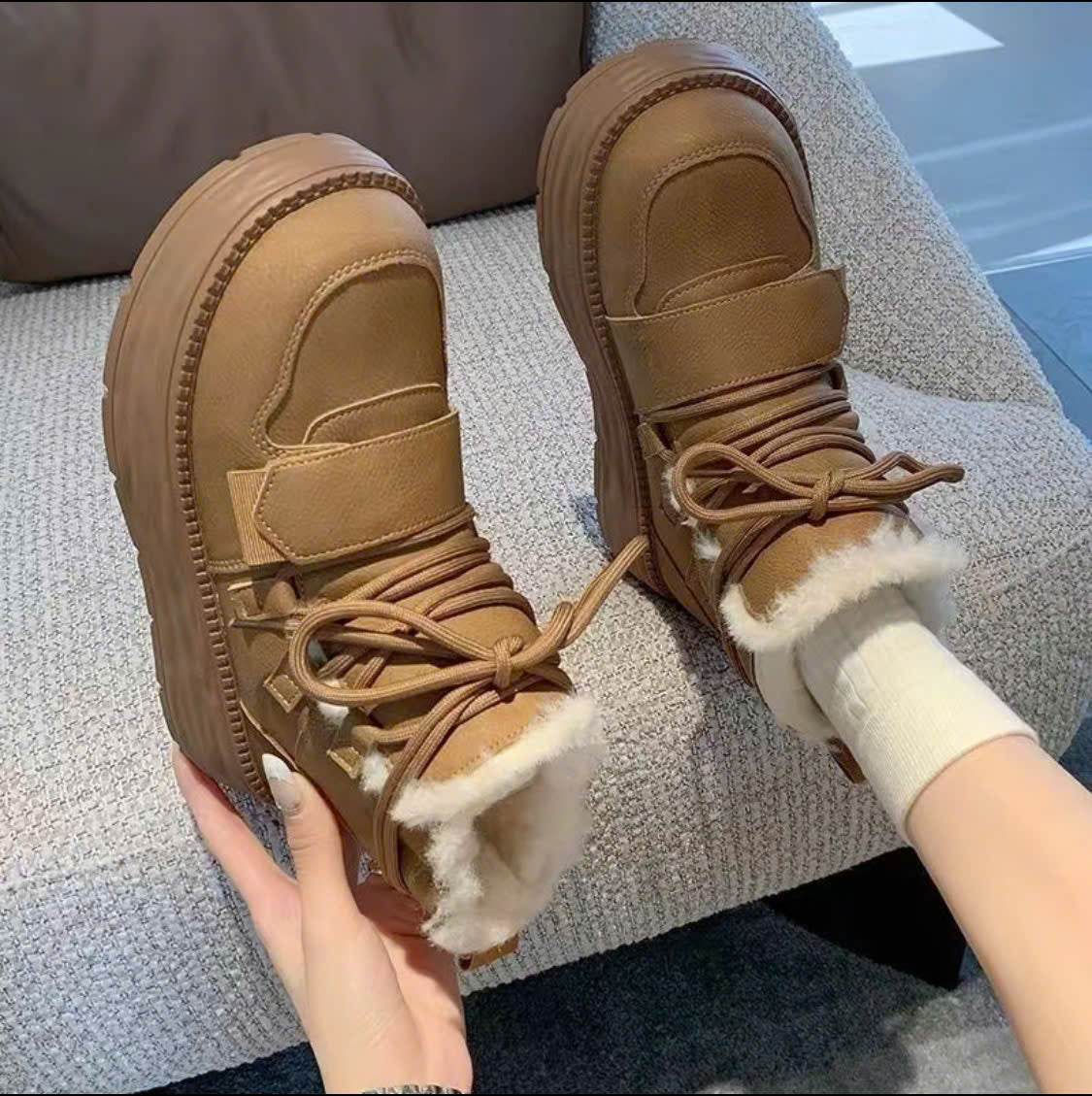 Women's Martin Boots, Model THNT029