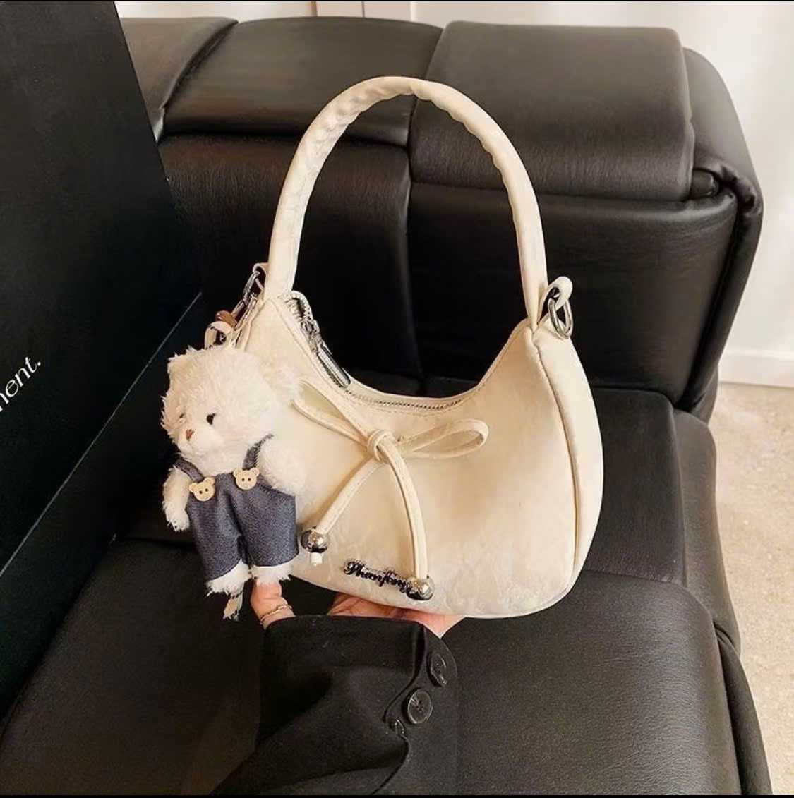 Women's handbag with bow THNT003