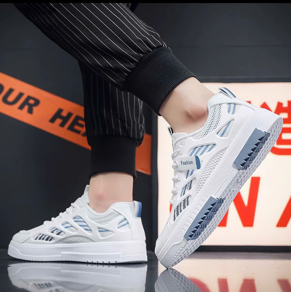 Premium Men's Sneakers, Model RM869 THNT037