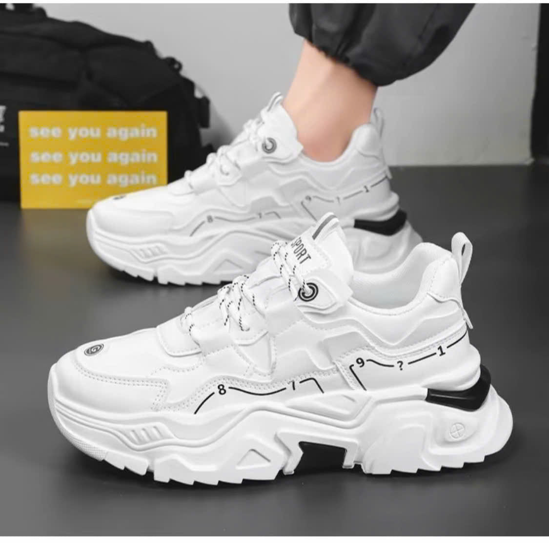 Men's athletic shoes code THNT007