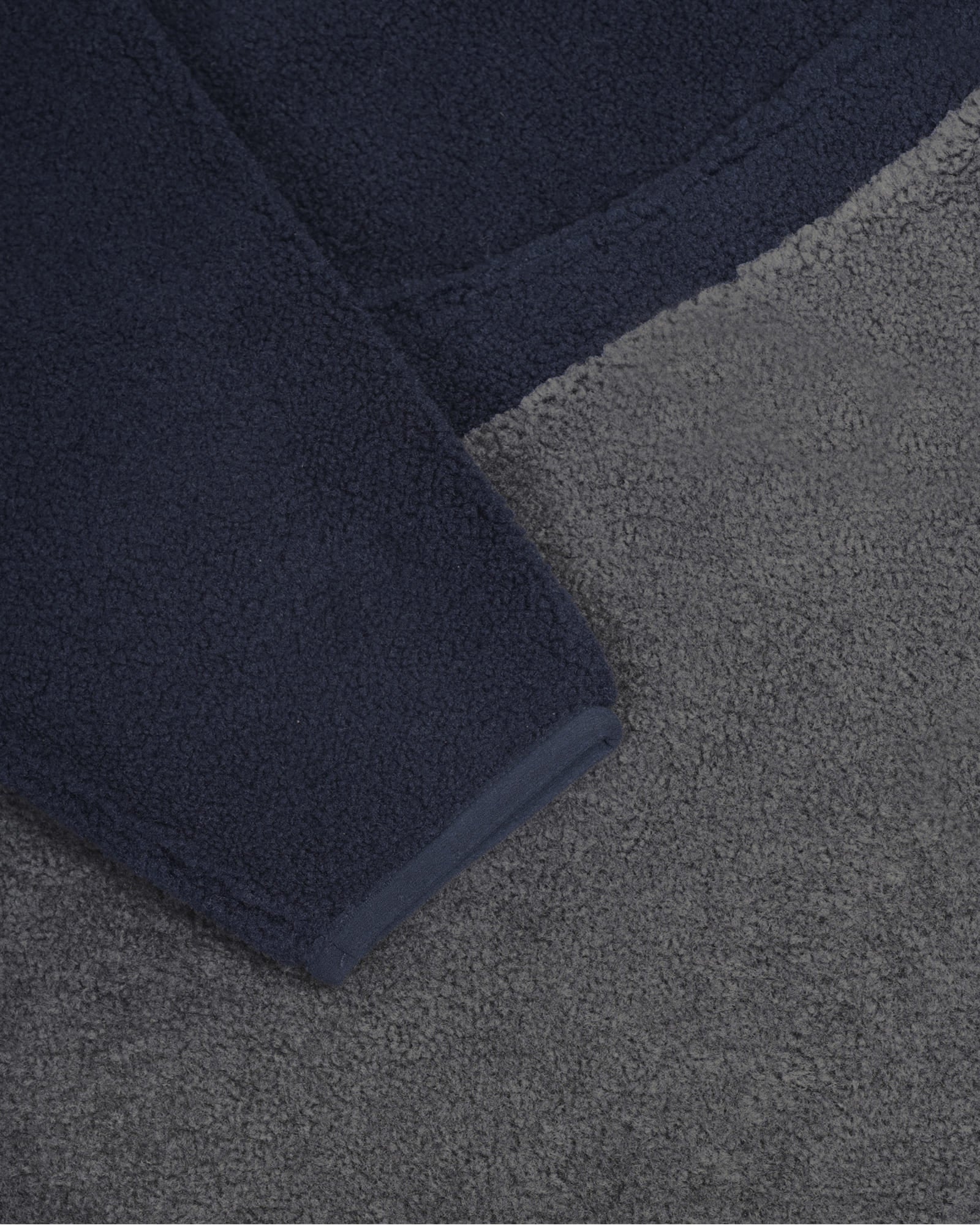 Màu xanh hải quân, Unisex - Áo len nỉ kèm túi kiểu kangaroo để đựng thú cưng.