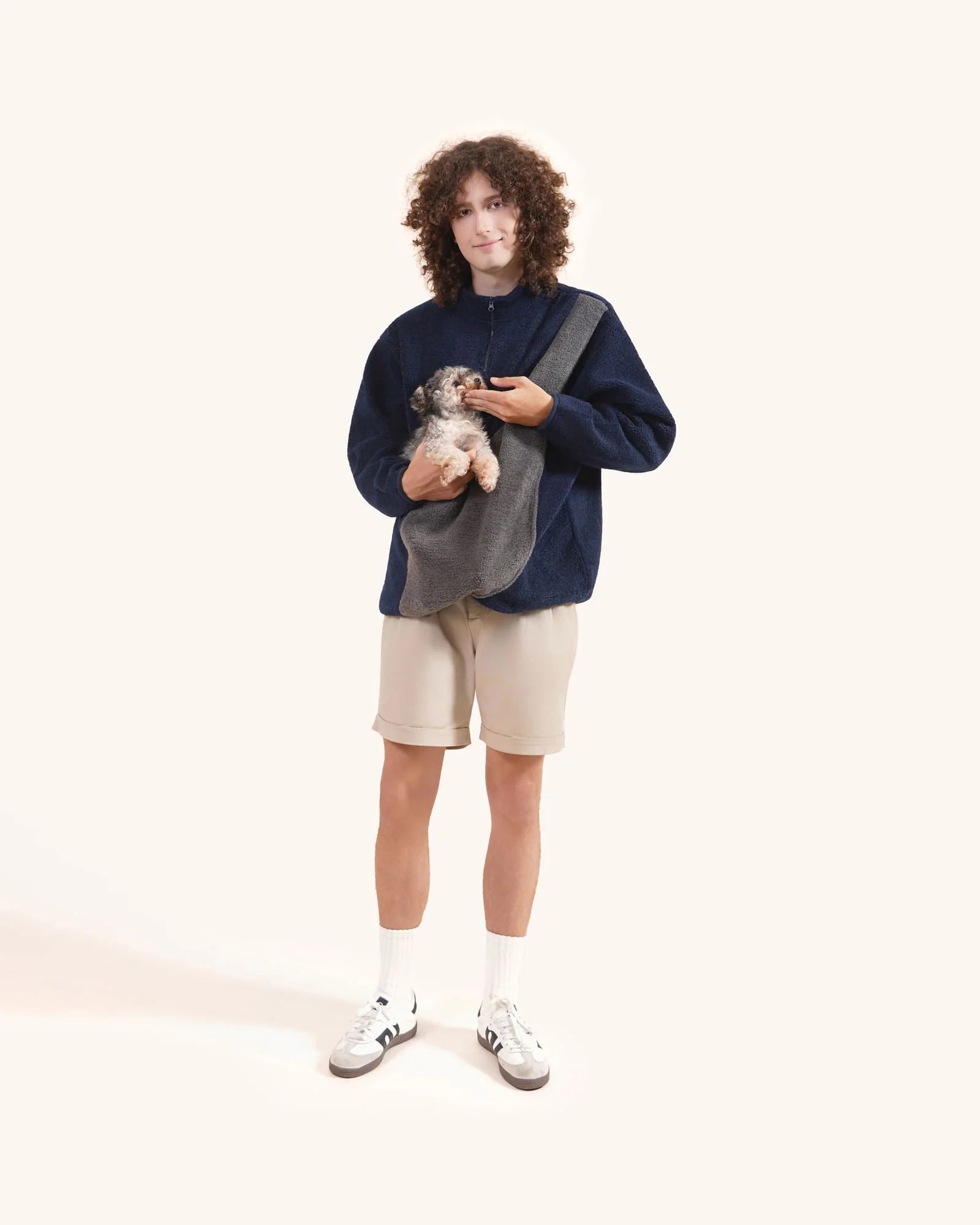 Màu xanh hải quân, Unisex - Áo len nỉ kèm túi kiểu kangaroo để đựng thú cưng.